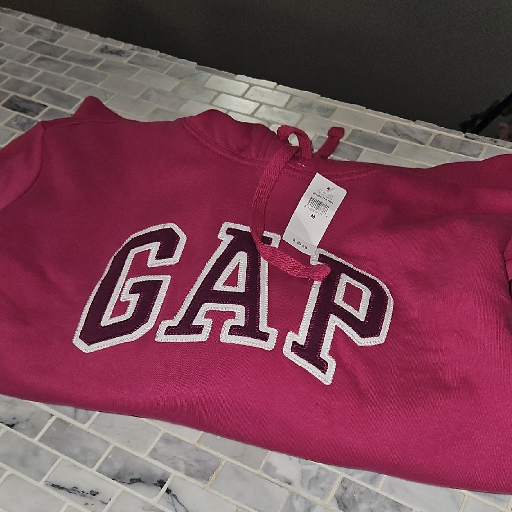 GAP Fuchsia Logo Sweatshirt